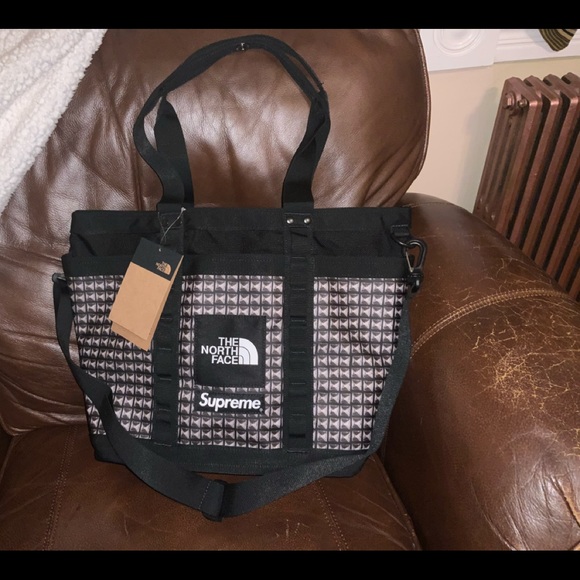 SUPREME/ THE NORTH FACE Handbags - NEW SUPREME/THE NORTH FACE black tote 13in by 19in